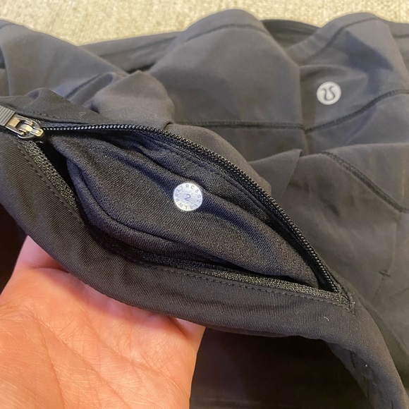 SOLD ON DEPOP Lululemon Mid-Rise skirt - Picture 3 of 3